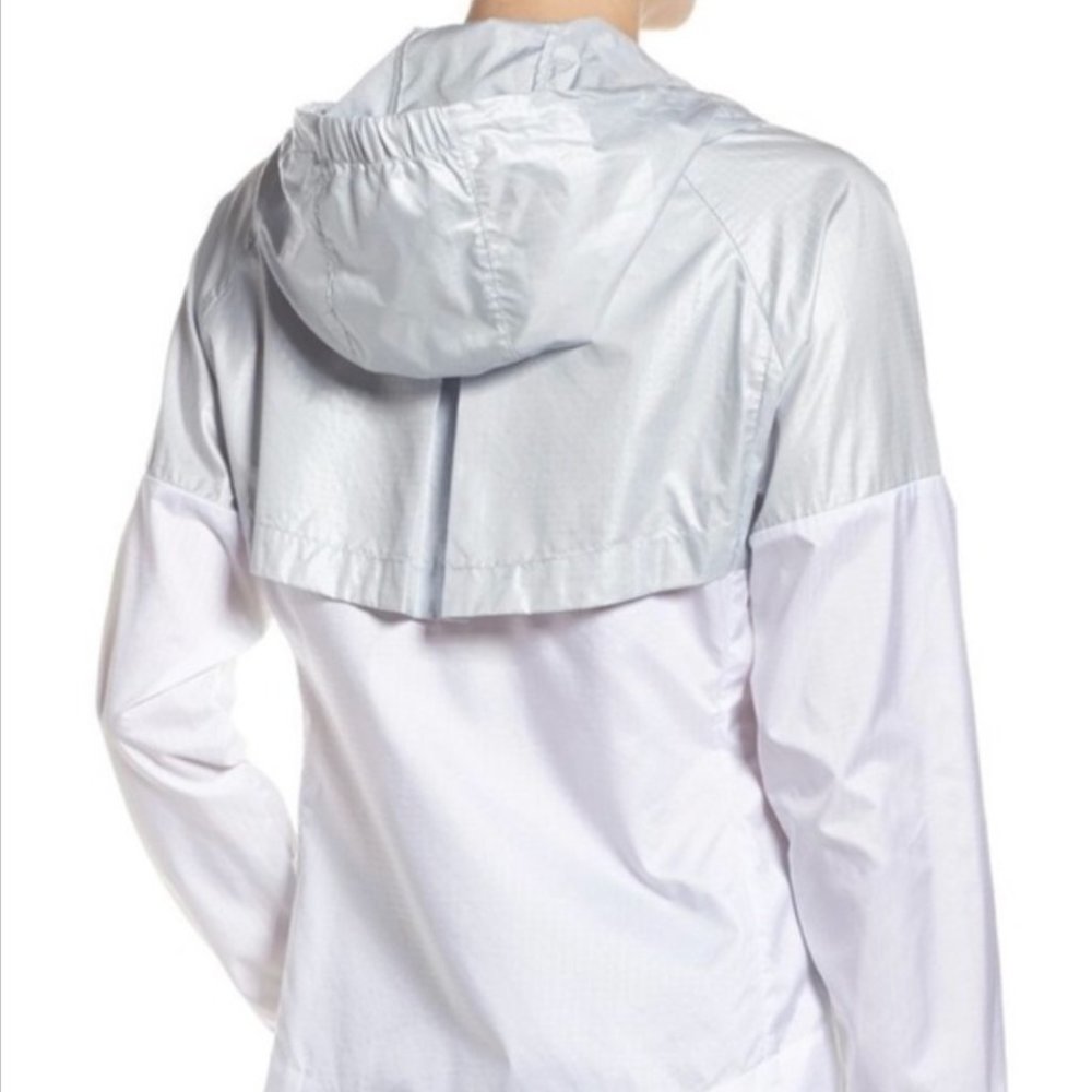 Nike Windrunner Track Lightweight Jacket Hooded - image 3